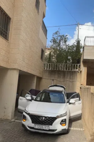 Used Hyundai Santa Fe in Ramallah and Al-Bireh