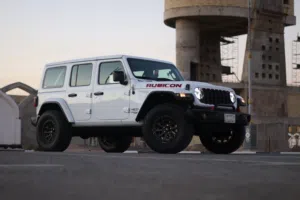 جيب رانكلر 2018 ابيض