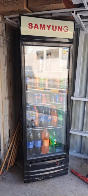 ثلاجة عرض بحاله ممتازة