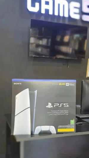 بلاي ستيشن 5 سليم الإصدار الرقمي 825 جيجابايت PS5 console slim digital edition