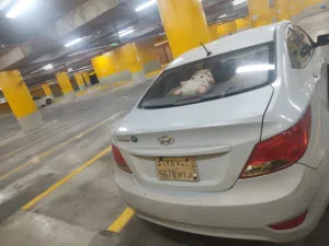 Hyundai accent -2015