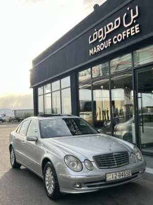 مرسيديس e200 للبيع