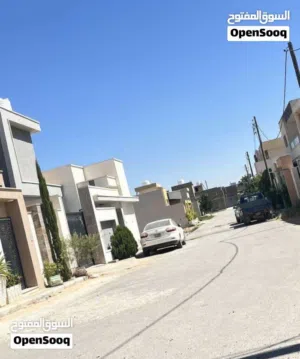 ارض بمساحة 280 متر للبيع