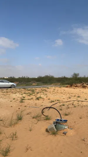 ارض للبيع  الباعيش شارع الغاز   ب مساحة 360 متر  العمق 25  الواجهة 14