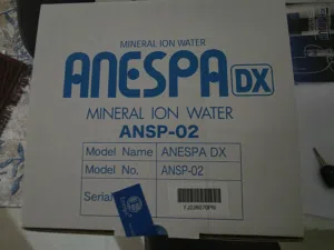 SHOWER WATER FILTRATION SYSTEM FOR SKIN AND HAIR.