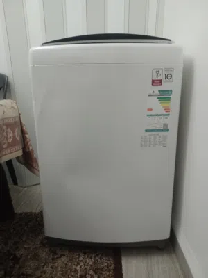 غسالة اتوماتيك نوع L G للبيع