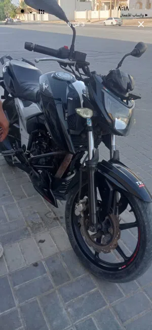 دراجه ناريه مديل 2024 TVS Apache 160