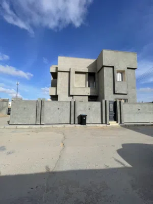 260 m2 More than 6 bedrooms Villa for Sale in Tripoli Al-Baesh