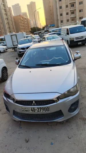 متسوبيشي لانسر استعمال شخصي  بحاله ممتازه بيمه سنه