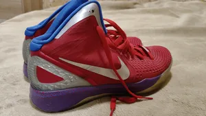 Sport Shoes . Nike . 43 . Used0