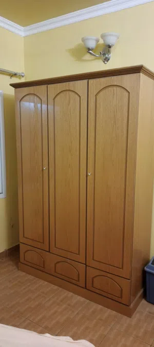 غرفة نوم بحاله ممتازه لتواصل وتساب وتصال