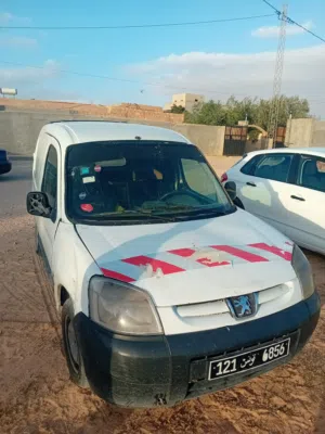 ابحث عن بيجو بارتنار نافطة