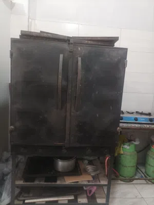 عدة معجنات للبيع
