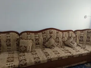 مجلس للبيع بدواعي السفر