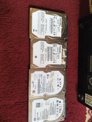 هاردات-SSD  HDD سعر الواحد تواصل معي الخاص بالتفاصيل