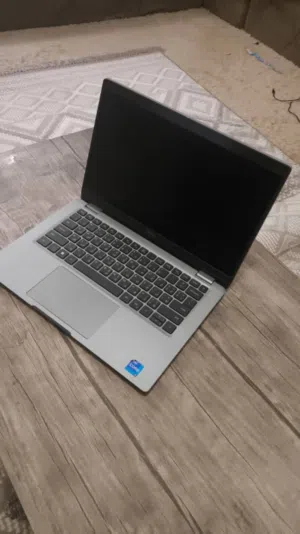 Dell Latitude 5330 للبيع