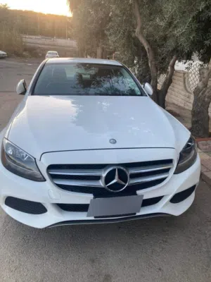مرسيدس C350 plug in Hybrid وارد امريكا . فحص 4 جيد كلاسيك. صيانه كامله. البيع لحالة السفر