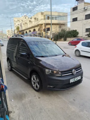 used-volkswagen-caddy-in-nablus