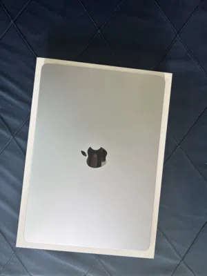 Apple MacBook Air Laptop "13.6 Apple Intelligence ابل ماك بوك اير لابتوب
