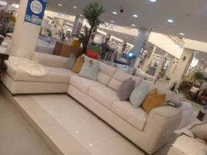 تفصيل وتنجيد كنب وستائر ويفي بأقل الأسعار