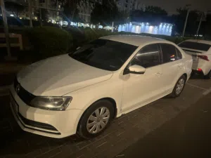 urgently sale jetta 2015 model Canadian spaces