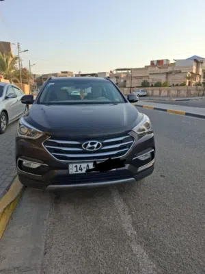هيونداي سنتافي 2017 لون بني