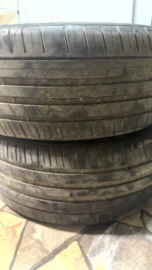 للبيع اربع اطارات مستعمله
