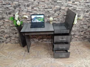 مكتب بوحدة ادراج وضلفة قلاب Furniture oh mdf 2