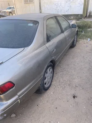 تويوتا كامري مسطرة 2001/2000