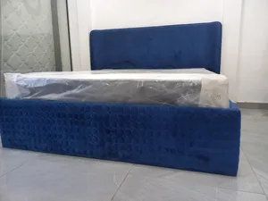 عرض لفترة محدودة فرشة مع بوكس 190متر في 170  متر توصيل داخل عمان مجانا