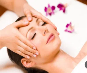 علاج طبيعي ومساج وجلسات استرخائية وعلاج التوتر والاكتئاب يتوفر علاج بالمركز وجلسات منزلية للبيت