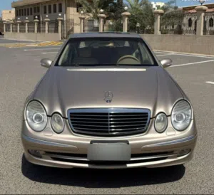 مرسيدس E240