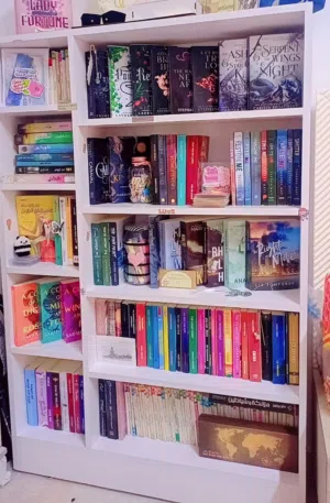 خزانة مكتبة للبيع