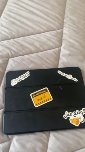 Apple iPad Pro 11 512 GB in Al Dakhiliya
