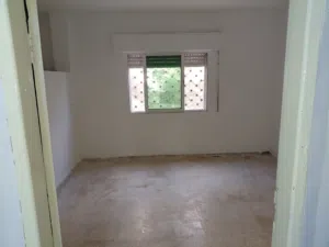 4 Bedrooms . 2 Bathrooms . 100 m24