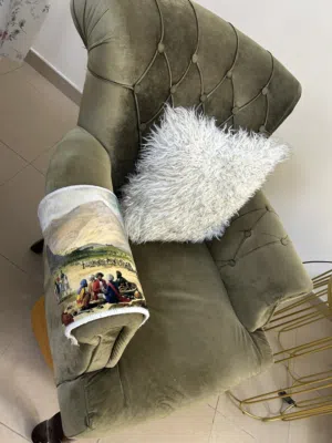 للبيع العاجل طقم كنب بسعر رائع