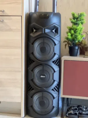 سماعات قويه