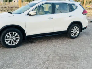 Used Nissan X-Trail in Abu Dhabi