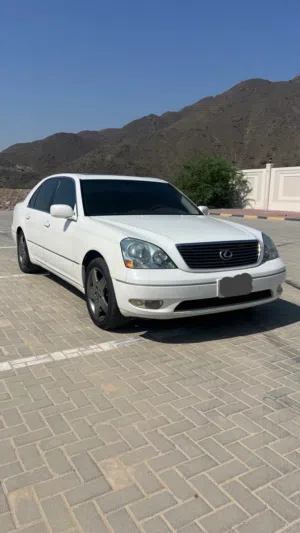 لكسز LS 430 موديل 2001 للبيع السعر 8000