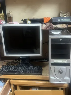 Dell . Windows . Used0