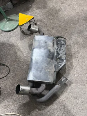 للبيع دبات وكاله نيسان 350z