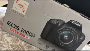 كامرة كانون  2000D