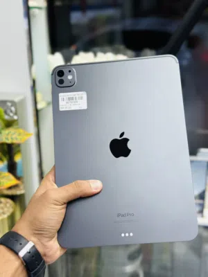 Apple iPad pro M4 256Gb Black 11- inch Retina XDR Tandem OLED