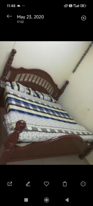 king size bed  dressing table cabinet