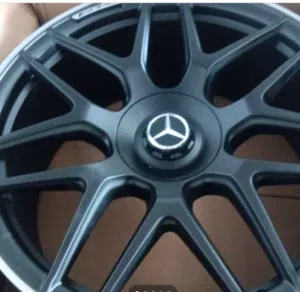 للبيع كيت كامل مع 4 رنجات مارسيدس amg مع ققه الأصلية جديد بالكرتون بسعر مغري جدا