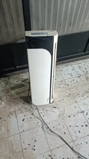 Other 0 - 1 Ton AC in Tripoli