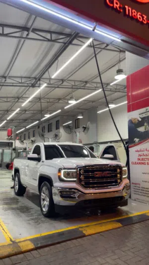 Used GMC Sierra in Muharraq