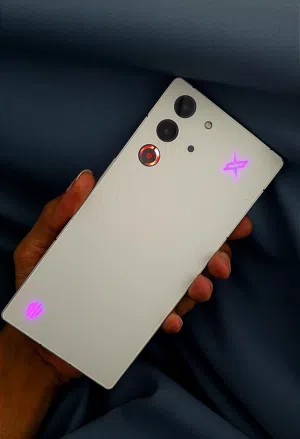 (Lightspeed Edition) للبيع ريد ماجيك 10 برو نسخة