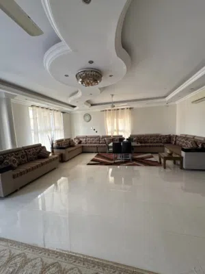 طقم كنب مجالس و صالات واسعه