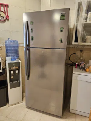 للبيع ثلاجه وانسا